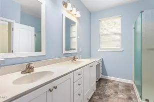 622 Oakfield Tr, Mebane, NC 27302 - Photo 15
