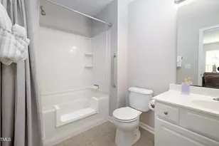 11 Suncrest Ct, Durham, NC 27703 - Photo 25