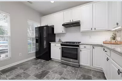 11 Suncrest Court #11, Durham, NC 27703 - Photo 9