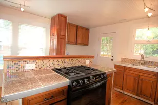 8709 Chapel Hill Rd, Cary, NC 27513 - Photo 5