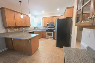 1003 Inglenook Pl, Apex, NC 27502 - Photo 7