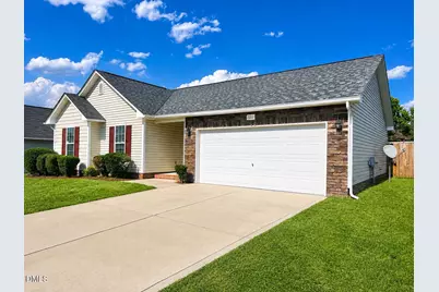 2211 Puffin Place, Fayetteville, NC 28306 - Photo 3