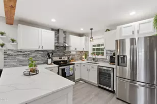 1265 Grovewood Dr, Clayton, NC 27520 - Photo 5