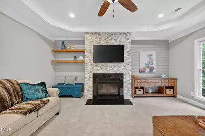 407 Chandler Grant Drive, Cary, NC 27519 - Photo 9