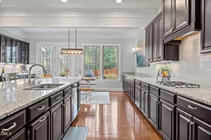 8512 Broderick Pl, Cary, NC 27519 - Photo 9