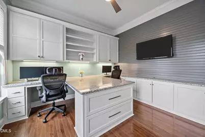 8512 Broderick Place, Cary, NC 27519 - Photo 15