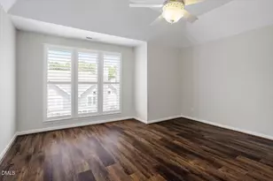 1000 Brighthurst Dr, Raleigh, NC 27605 - Photo 15