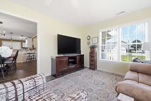 150 Glen Almond Ct, Dunn, NC 28334 - Photo 5