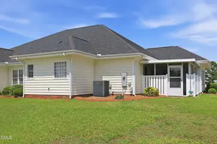150 Glen Almond Ct, Dunn, NC 28334 - Photo 3