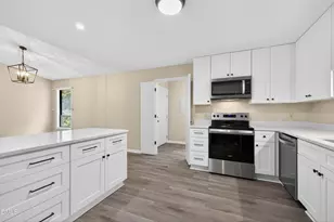 117 Trappers Run Dr, Cary, NC 27513 - Photo 27