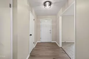 117 Trappers Run Dr, Cary, NC 27513 - Photo 3