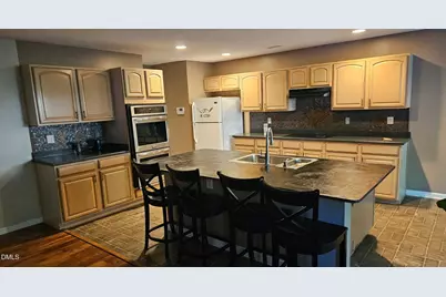 100 Dockrail Court, Garner, NC 27529 - Photo 3