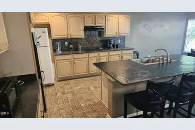 100 Dockrail Court, Garner, NC 27529 - Photo 5
