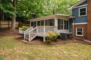 304 Brandywine Rd, Chapel Hill, NC 27516 - Photo 25