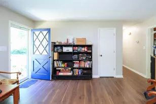 6113 Iris Dr, Raleigh, NC 27612 - Photo 17