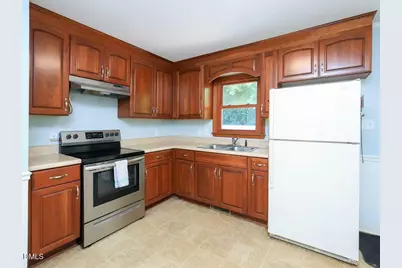 6113 Iris Drive, Raleigh, NC 27612 - Photo 3