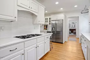 2626 Dover Rd, Raleigh, NC 27608 - Photo 17