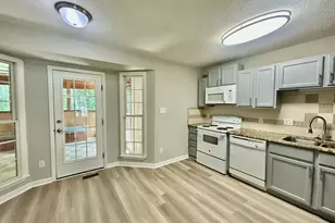 5728 Woof Pl, Knightdale, NC 27545 - Photo 3