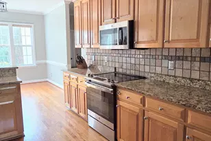 1247 Carlton St, Clayton, NC 27520 - Photo 9