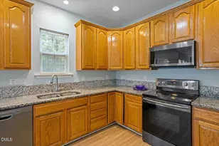 3805 Mike Levi Ct, Raleigh, NC 27610 - Photo 9