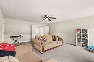 52 Heirloom Ct, Benson, NC 27504 - Photo 23