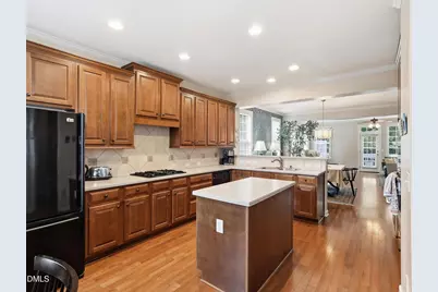 351 Bridgegate Drive, Cary, NC 27519 - Photo 9