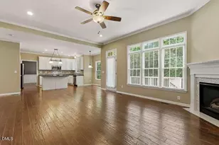 401 Peachtree Point Ct, Cary, NC 27513 - Photo 25