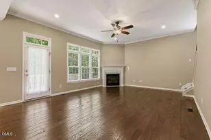 401 Peachtree Point Ct, Cary, NC 27513 - Photo 21