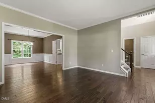 401 Peachtree Point Ct, Cary, NC 27513 - Photo 9