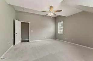 401 Peachtree Point Ct, Cary, NC 27513 - Photo 39