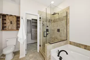 5616 Yates Garden Ln, Raleigh, NC 27606 - Photo 17