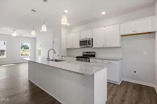 37 Plantation Dr, Youngsville, NC 27596 - Photo 5