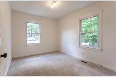 1501 Fairfax Road, Durham, NC 27701 - Photo 17
