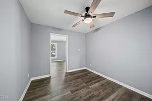 2108 Treverton Pl, Raleigh, NC 27609 - Photo 13