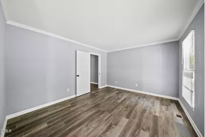 2108 Treverton Place, Raleigh, NC 27609 - Photo 17