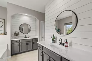 3002 September Dr, Durham, NC 27703 - Photo 25