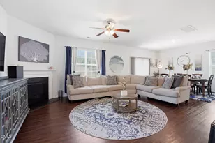 559 Golden Villas Dr, Rocky Mount, NC 27809 - Photo 5