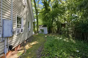 107 Carr St, Chapel Hill, NC 27516 - Photo 37