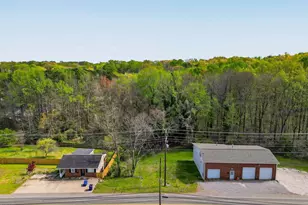 915 W 3rd St, Siler City, NC 27344 - Photo 1