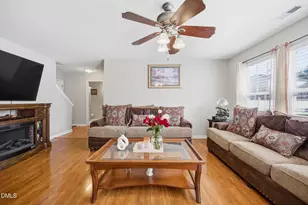 7315 Great Laurel Dr, Raleigh, NC 27616 - Photo 23