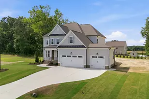 81 Lane Farms Wy, Holly Springs, NC 27540 - Photo 3
