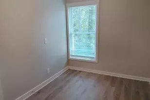 1204 Cedarhurst Dr, Sanford, NC 27332 - Photo 21