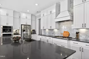 200 Lofty Oak Ln, Holly Springs, NC 27540 - Photo 13
