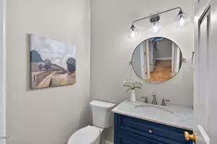 123 Tremont Cir, Chapel Hill, NC 27516 - Photo 19