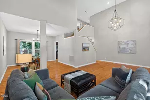 123 Tremont Cir, Chapel Hill, NC 27516 - Photo 7