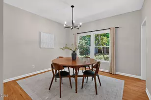 123 Tremont Cir, Chapel Hill, NC 27516 - Photo 13