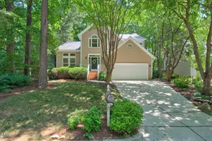 123 Tremont Cir, Chapel Hill, NC 27516 - Photo 3