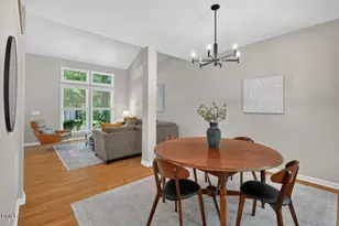 123 Tremont Cir, Chapel Hill, NC 27516 - Photo 11