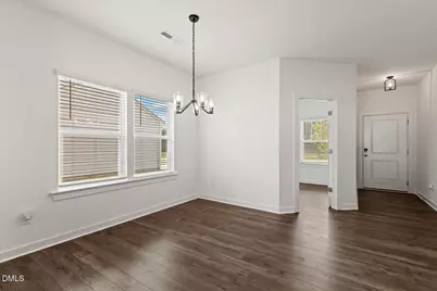 105 S Mule Way, Benson, NC 27504 - Photo 3