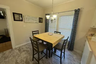 200 Hunter St, Cary, NC 27511 - Photo 5